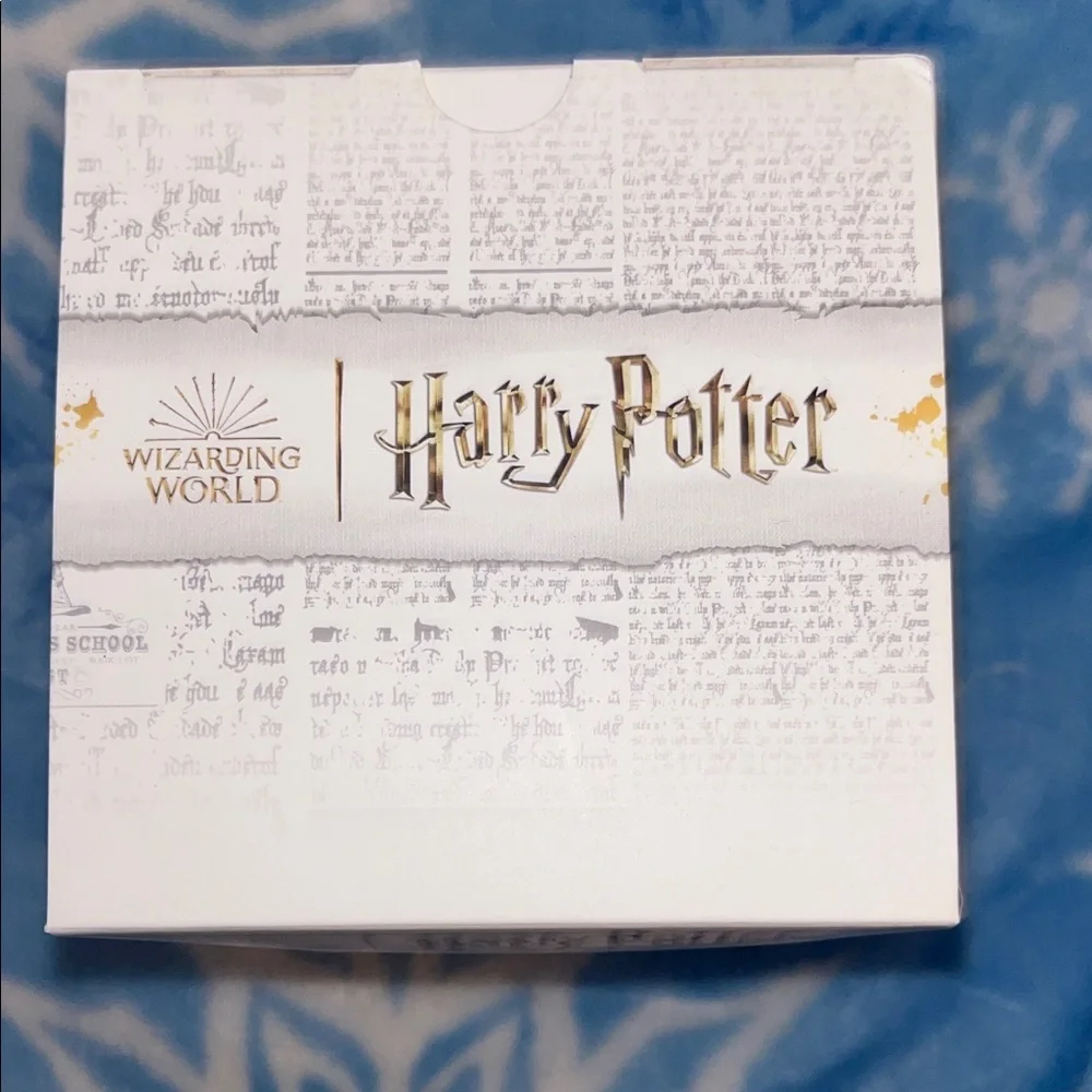 Brand New! Harry Potter Smartphone Holder!